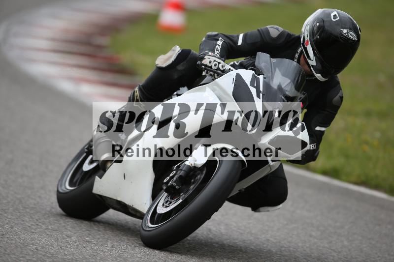 /Archiv-2023/10 21.04.2023 Discover the Bike ADR/Race 3 rot/48